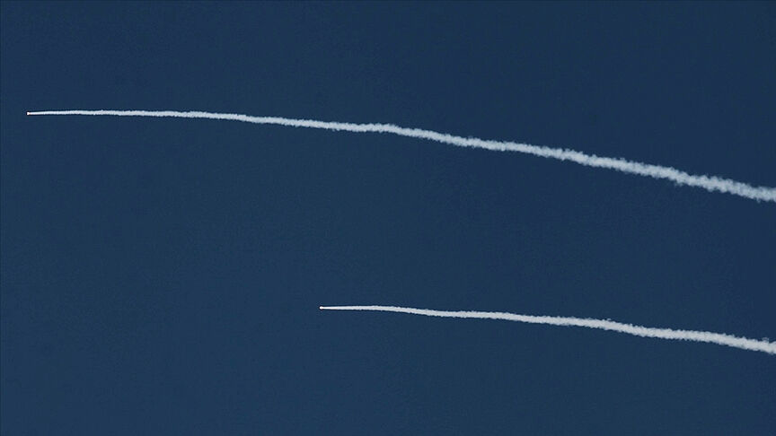 Hizbullah İsrail Tel Aviv'deki Glilot Üssü'ne füzeyle saldırdı - 2. Resim