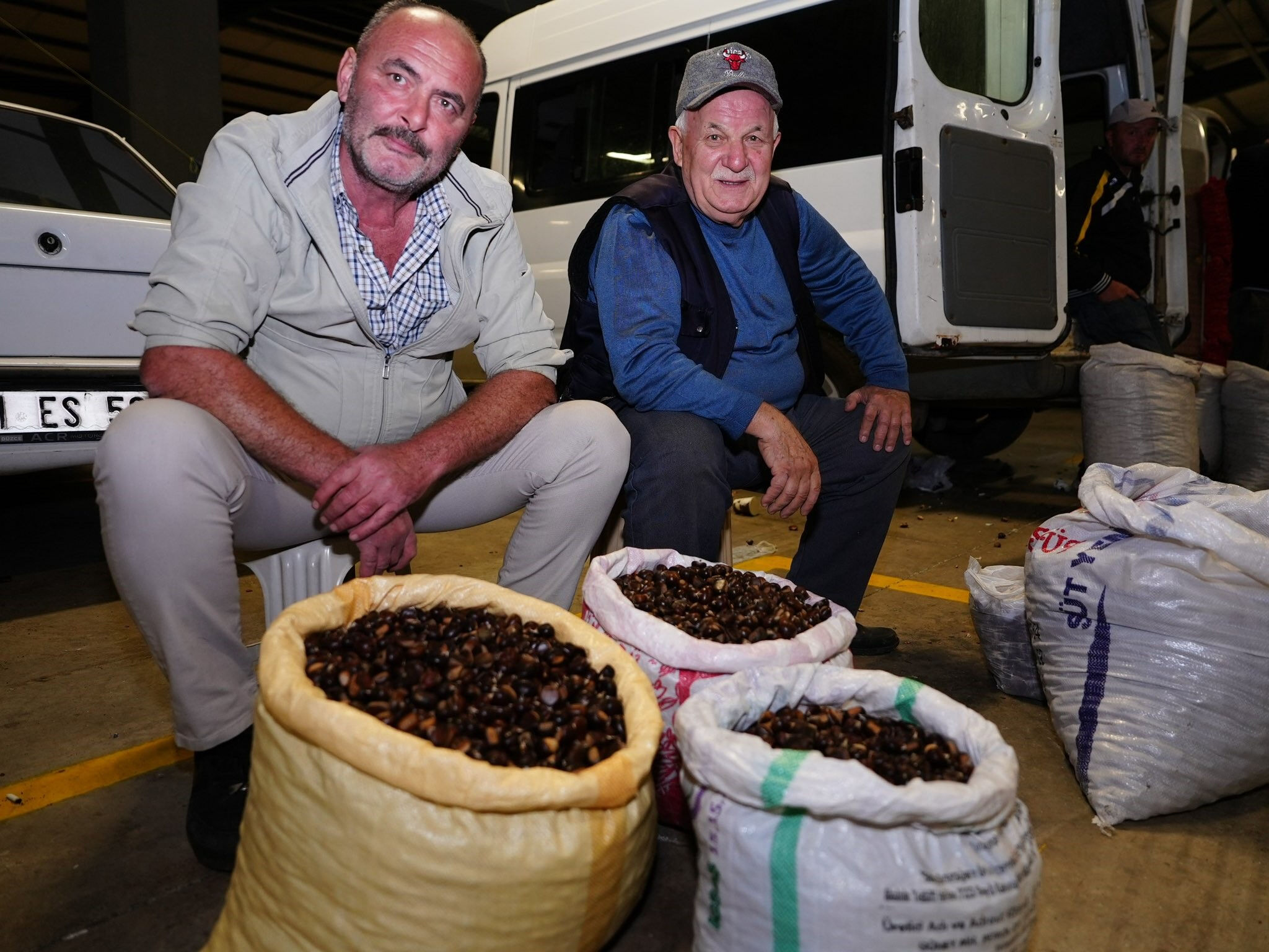 Tezgaha iner inmez satılıyor! Kilosu 500 lira Tezgaha iner inmez satılıyor! Kilosu 500 lira - 1. Resim