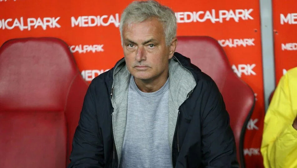 Ayrılık için tarih verildi! Jose Mourinho'dan Fenerbahçe'ye veda - 3. Resim