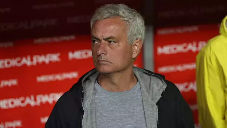 Ayrılık için tarih verildi! Jose Mourinho'dan Fenerbahçe'ye veda - 2. Resim
