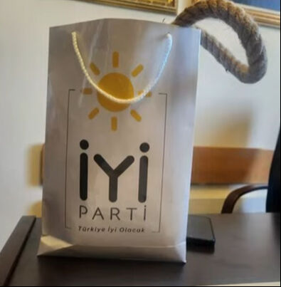 Bahçeli istedi, İyi Parti gönderdi: Meclis'te urgan gerilimi - 3. Resim