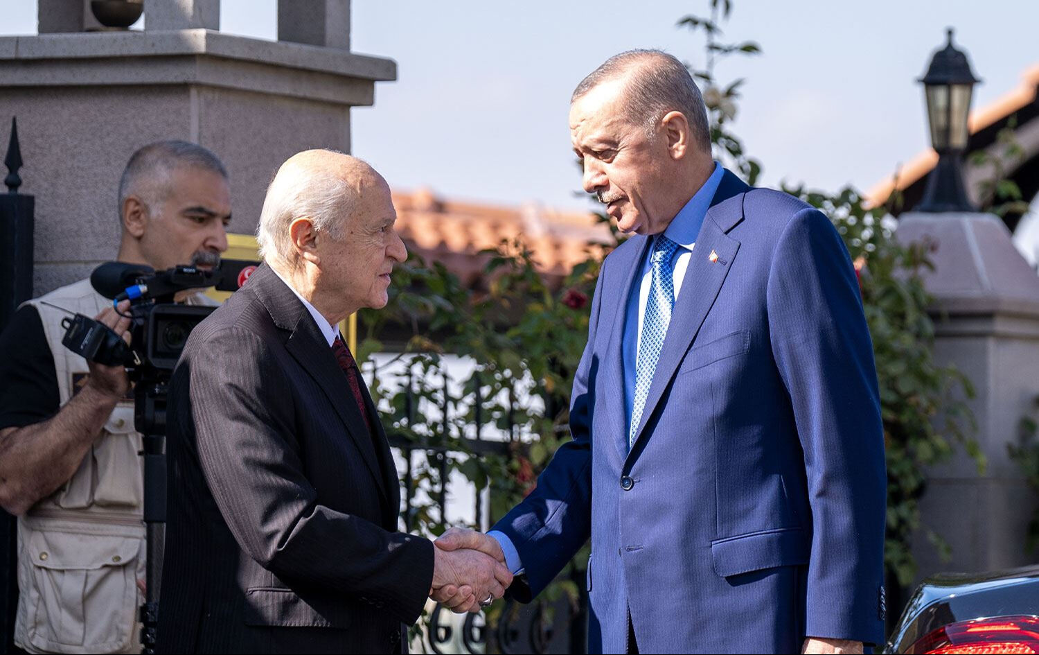 Devlet Bahçeli'nin Öcalan çağrısı devlet projesi mi? Kritik nokta 3 Ekim'de Erdoğan-Bahçeli görüşmesi Devlet Bahçeli'nin Öcalan çağrısı devlet projesi mi? Kritik nokta 3 Ekim'de Erdoğan-Bahçeli görüşmesi - 3. Resim