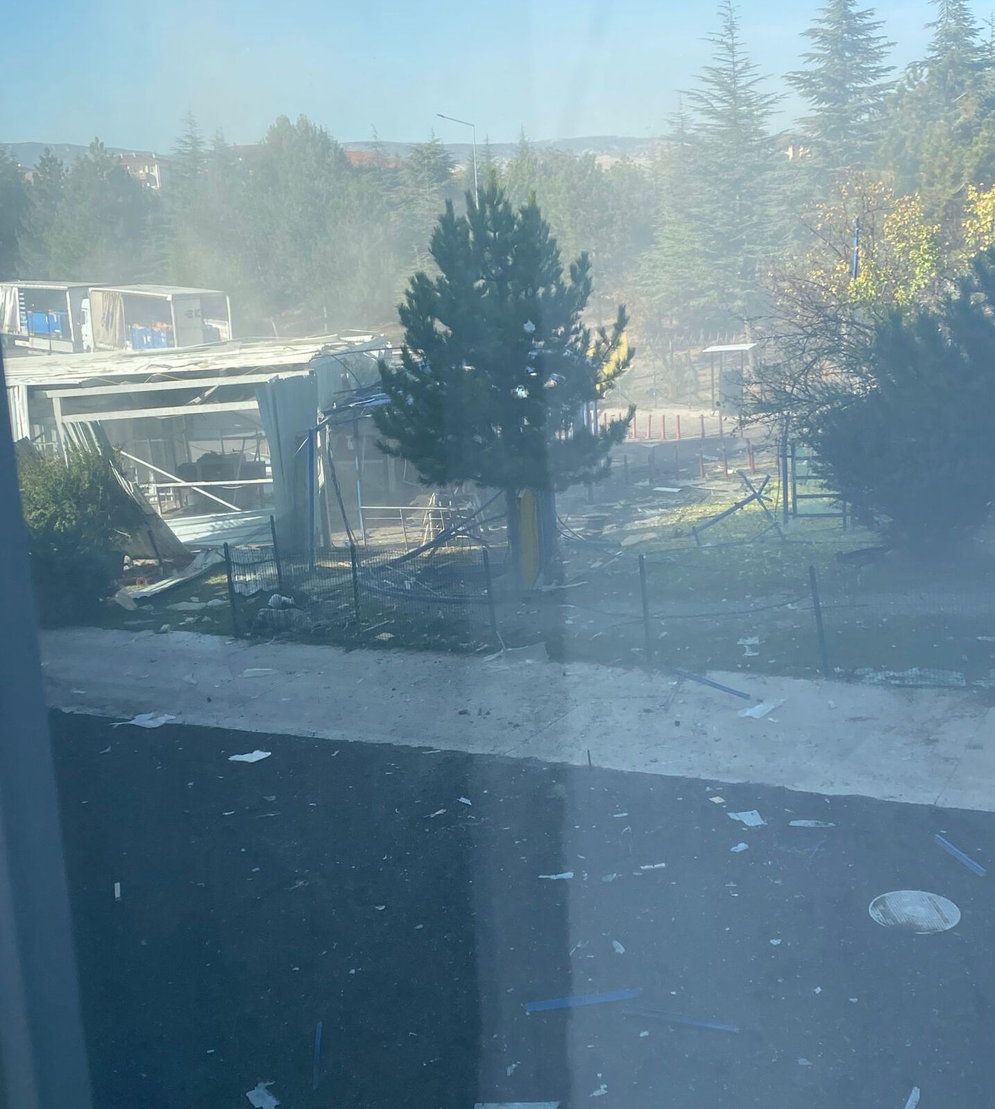 TUSAŞ önünde patlama! Bölgeye çok sayıda ekip sevk edildi - 1. Resim