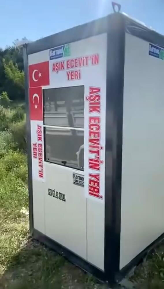 Yol kenarında yaşayan Aşık Ecevit'e kadın tır şoföründen kulübe - 1. Resim