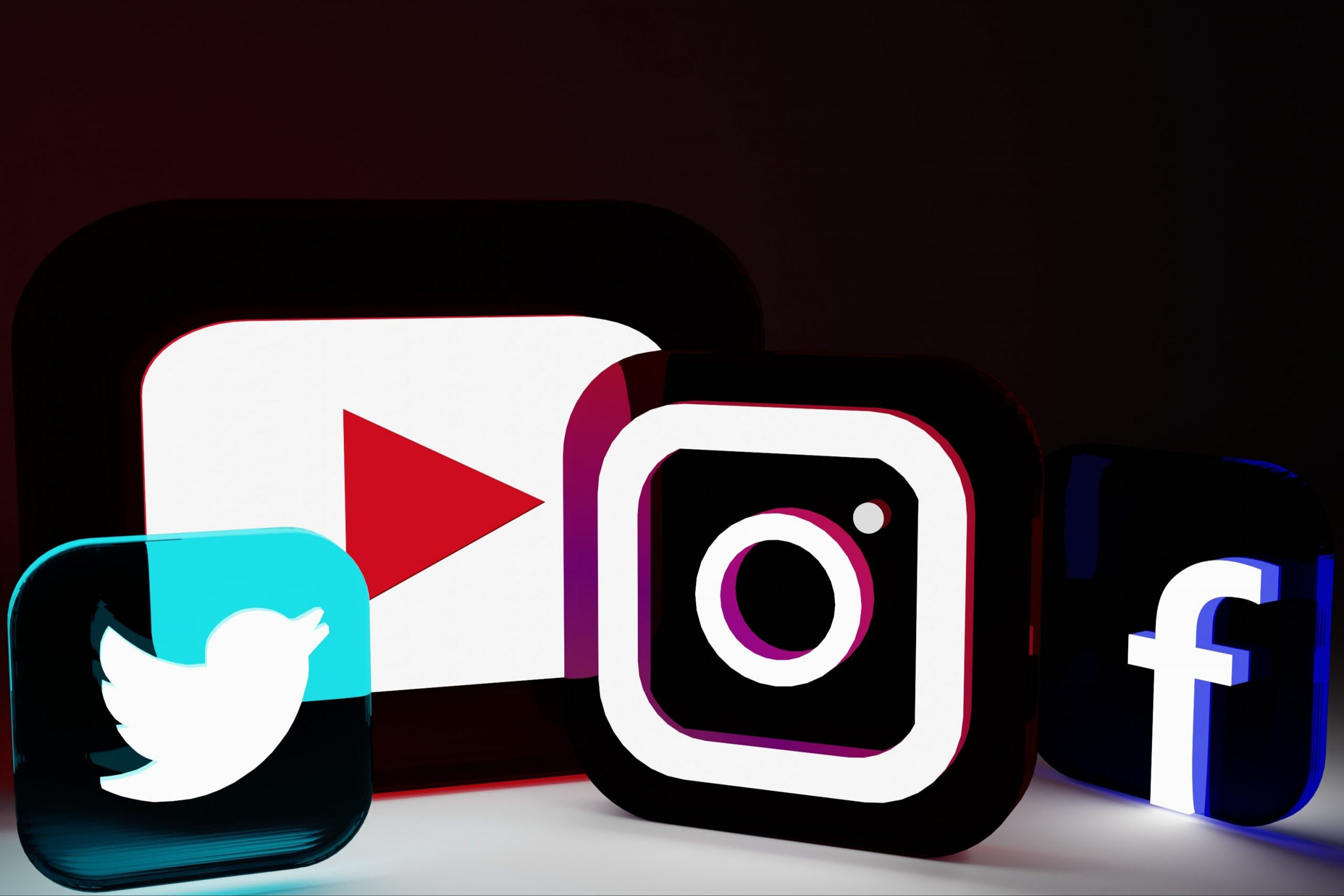 Youtube ve Instagram erişim engeli yaşanıyor: Yayın yasağı ne zaman kalkacak? Youtube ve Instagram erişim engeli yaşanıyor: Yayın yasağı ne zaman kalkacak? - 4. Resim