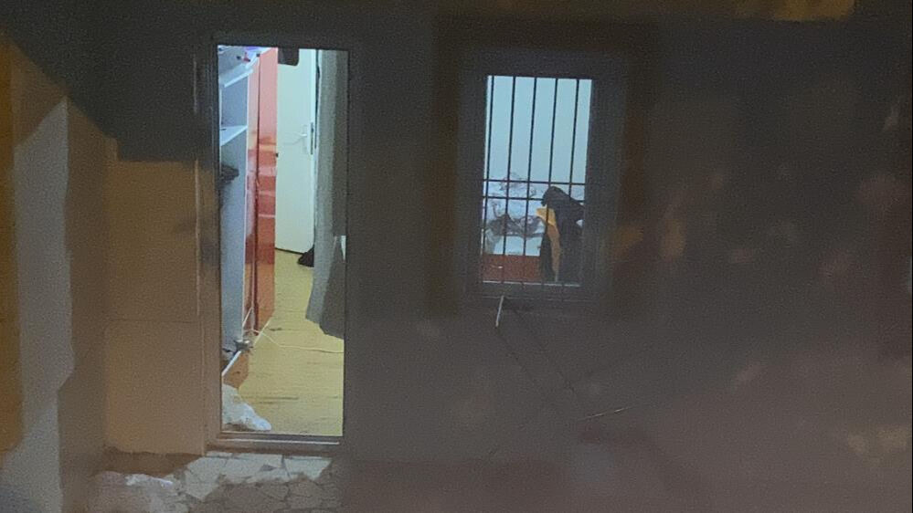 Yurtta korkunç olay! Patlama sesi ortalığı karıştırdı, bir öğrenci ağır yaralandı - 1. Resim