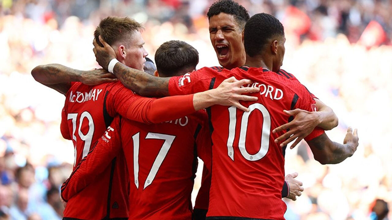 Fenerbahçe-Manchester Unıted maçında muhtemel 11’ler belli oldu  Fenerbahçe-Manchester United’ı evinde ağırlıyor! Fenerbahçe-Manchester Unıted maçında muhtemel 11’ler belli oldu  - 4. Resim