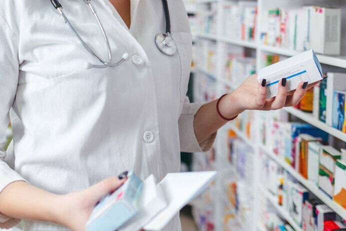 İlaç fiyatlarına kur zammı! Yeni tarife yarından itibaren geçerli olacak - 1. Resim