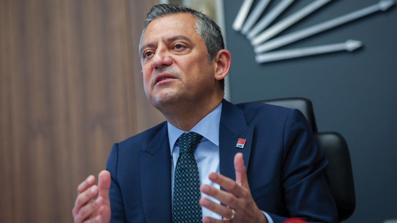 Özgür Özel doğu turunu iptal etti, TUSAŞ saldırısı nedeniyle CHP'yi topladı Özgür Özel doğu turunu iptal etti, TUSAŞ saldırısı nedeniyle CHP'yi topladı - 2. Resim