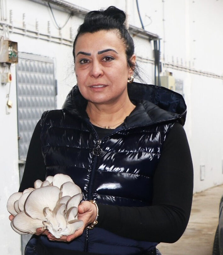 Yalova'da vahşet! Girişimci kadın evinde domuz bağıyla bağlanmış halde ölü bulundu - 2. Resim