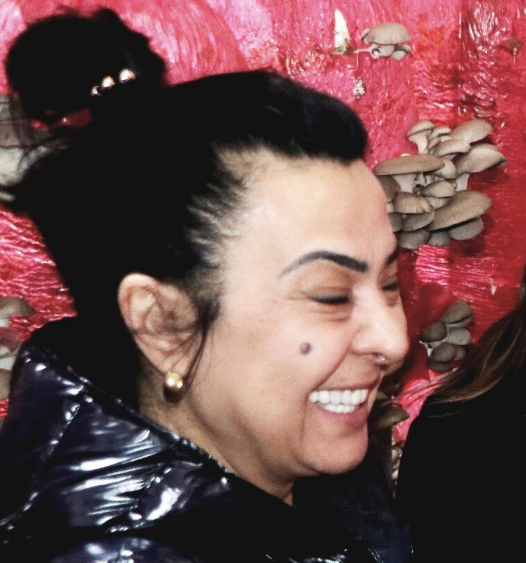 Yalova'da vahşet! Girişimci kadın evinde domuz bağıyla bağlanmış halde ölü bulundu - 3. Resim