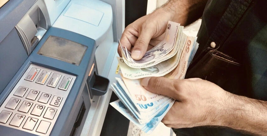 2024'te emeklilere 29 Ekim ikramiyesi verilecek mi? Geçen sene emekli ikramiyesi 5 bin TL yatırılmıştı! - 2. Resim