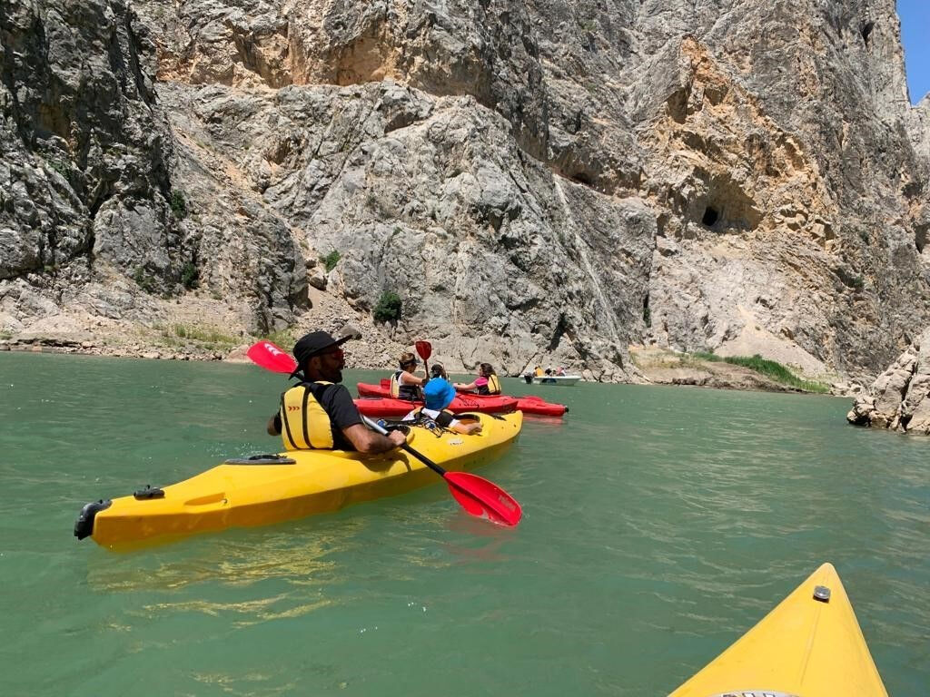 Erzincan'ın incisi Kemaliye yaz aylarında kendi nüfusunun 10 katına çıkıyor - 1. Resim
