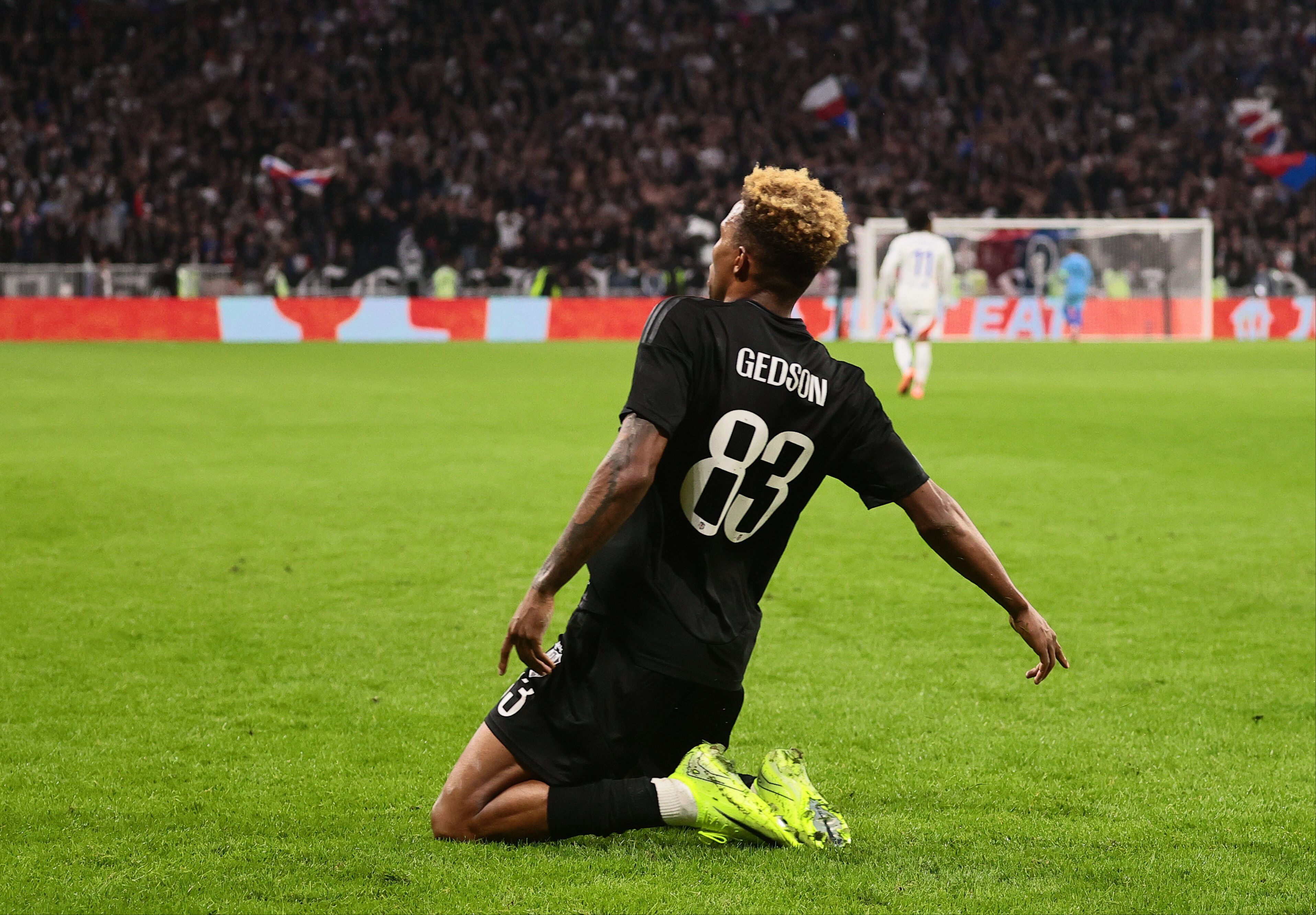 Giovanni van Bronckhorst'tan Ersin Destanoğlu'na büyük övgü - 1. Resim