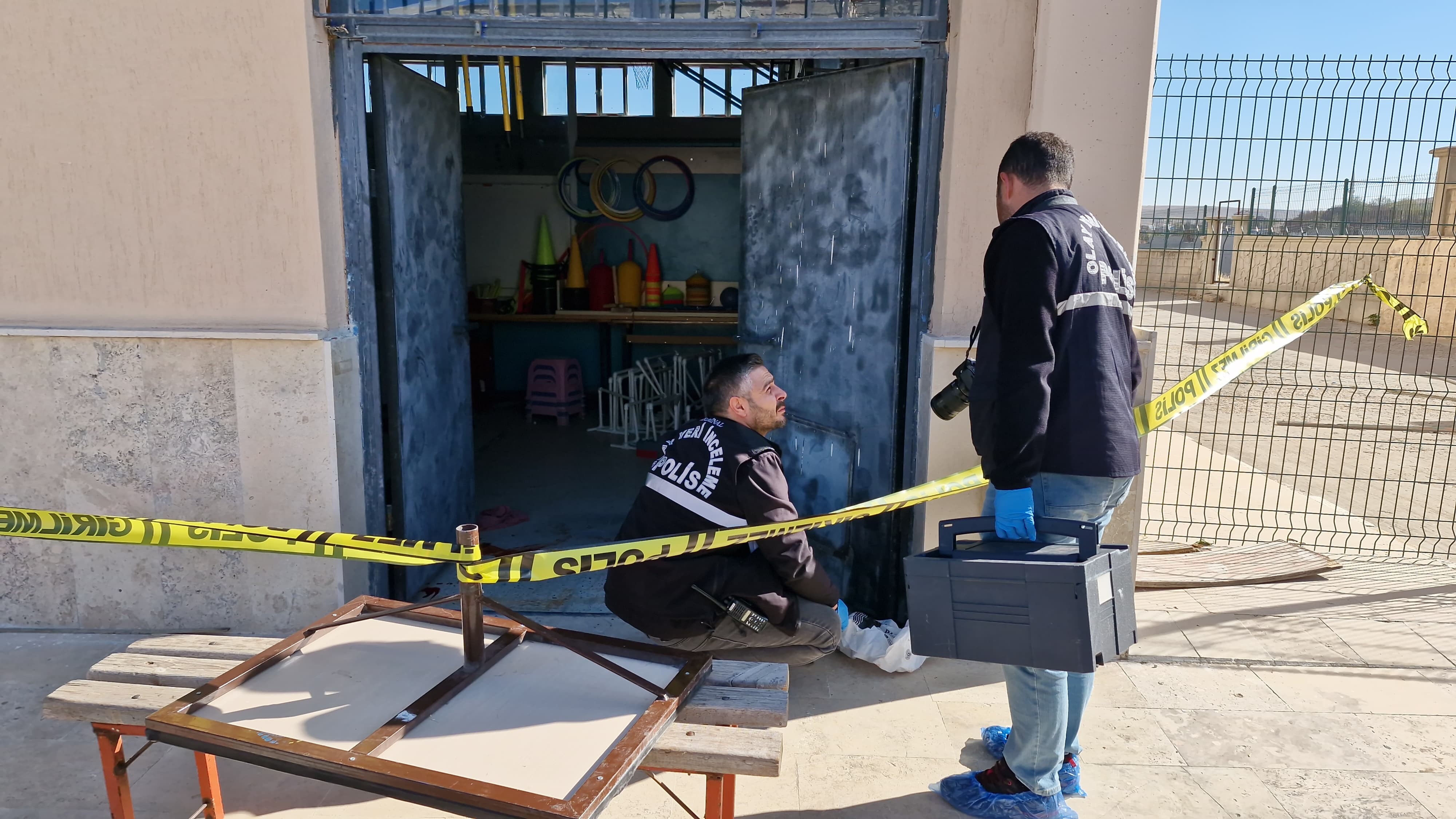 Karaman Hakkı Teke Spor Lisesi'nde korkunç olay! Lise öğrencisi okulda arkadaşını öldürdü - 1. Resim