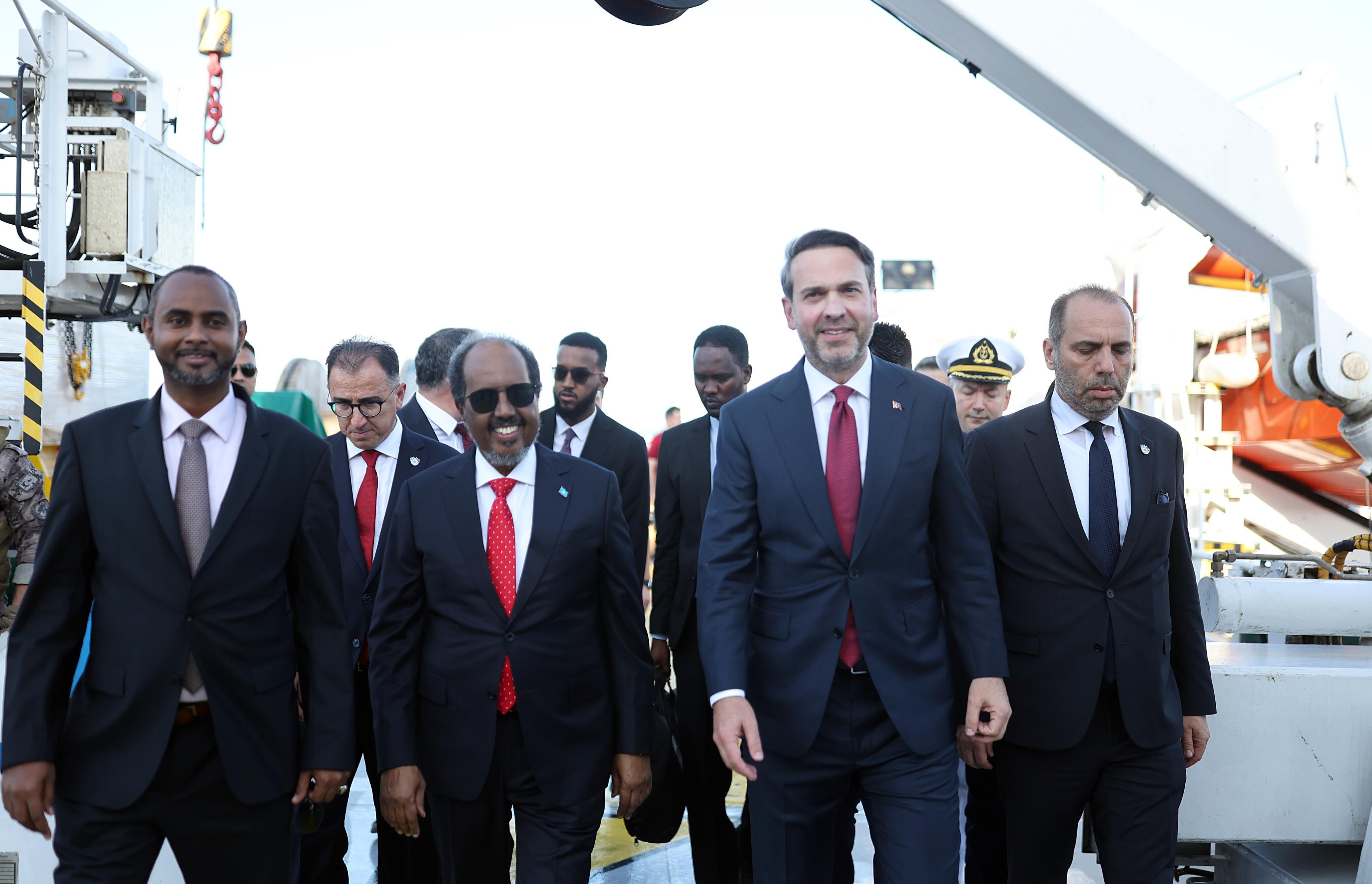 Somali Cumhurbaşkanı, Oruç Reis'in ülkesine gelişini tarihi olarak nitelendirdi - 2. Resim