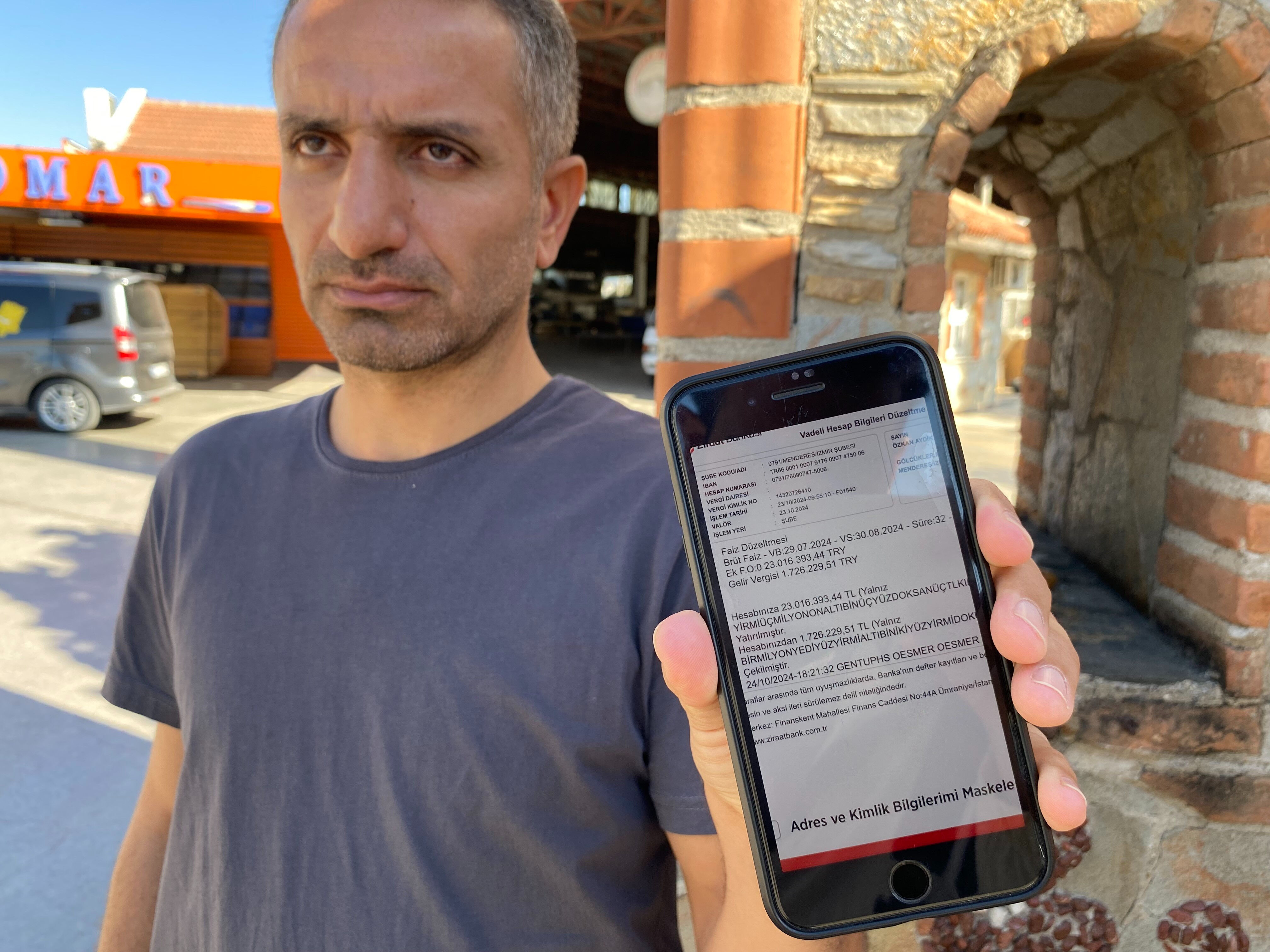 Hesabına 23 milyon TL yattı, Hesabına 23 milyon TL yattı, haram para yemem dedi! İzmir'de temizlik işçisinden örnek davranış - 2. Resim