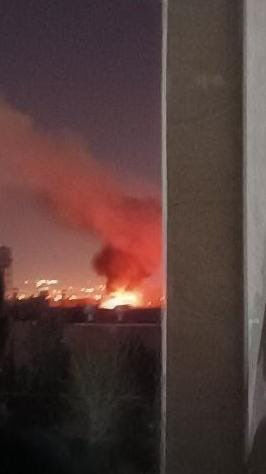 İran'a beklenen saldırı başladı! Savaş uçakları Tahran'ı bombalıyor - 1. Resim