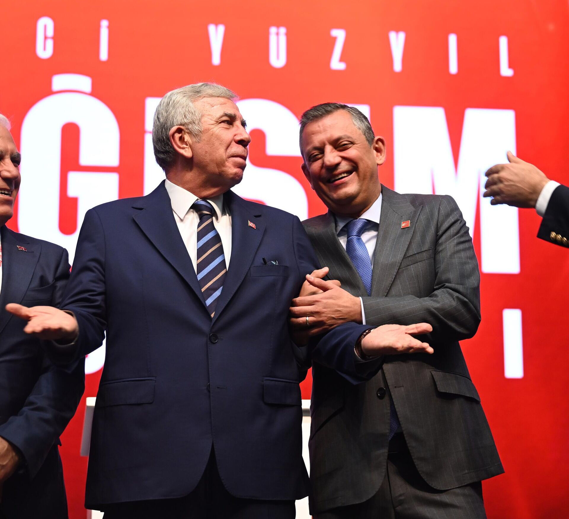 Mansur Yavaş'tan Özgür Özel'e 'devlet teklifi' eleştirisi: