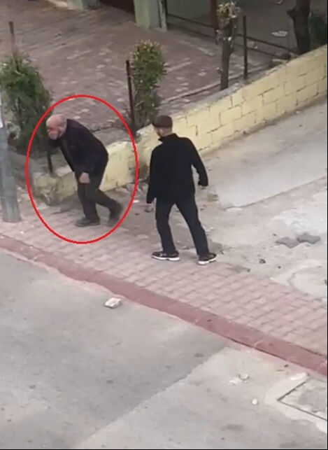 Antalya'da bir grup cami imamına saldırdı! Kızı dakikalarca yalvardı... - 3. Resim