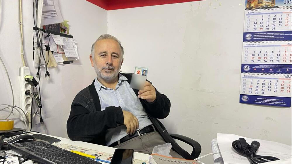 BİM kartı verip Papara hesabı açarak dolandırıcılık yapacaklardı! Kimliği sayesinde son anda kurtuldu - 2. Resim