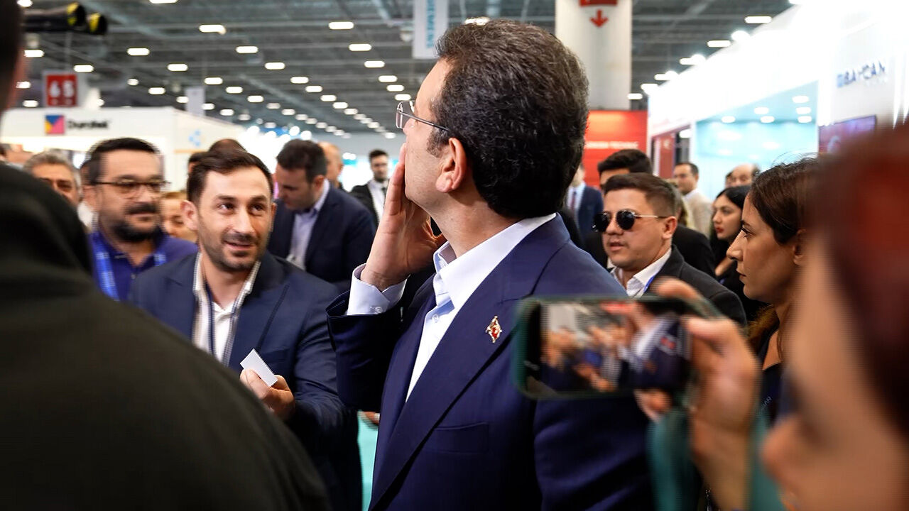 Gergin anlar! Ekrem İmamoğlu'na 'şehit' tepkisi! 