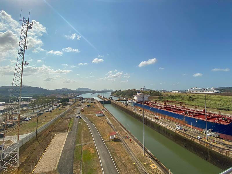 Panama Kanalı iki okyanusu birleştiren mühendislik harikası! - 2. Resim