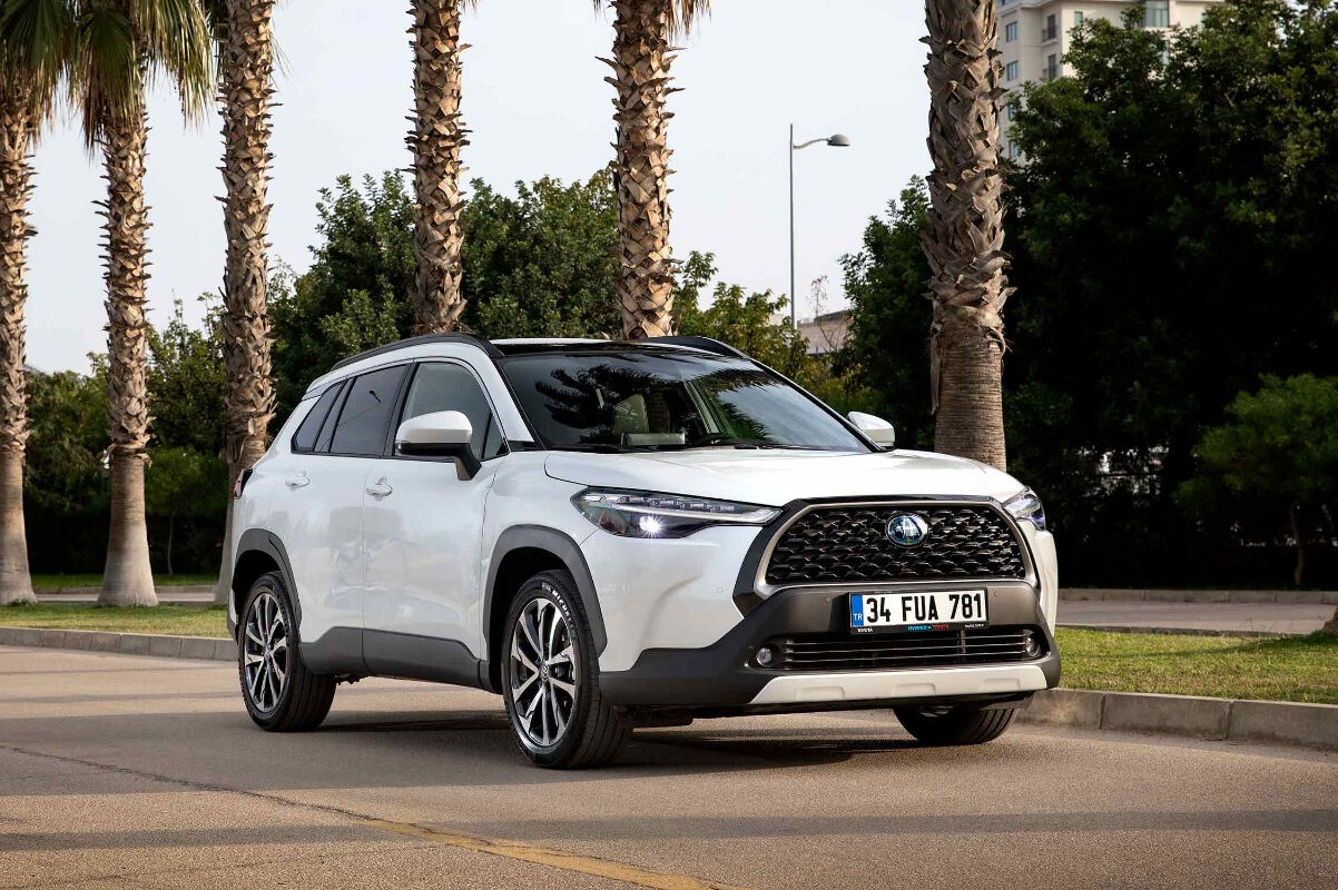 Toyota Avrupa’da tüm zamanların rekorunu kırdı! Elektrikli ve hibrit araçlarda büyük artış Toyota Avrupa’da tüm zamanların rekorunu kırdı! Elektrikli ve hibrit araçlarda büyük artış - 1. Resim