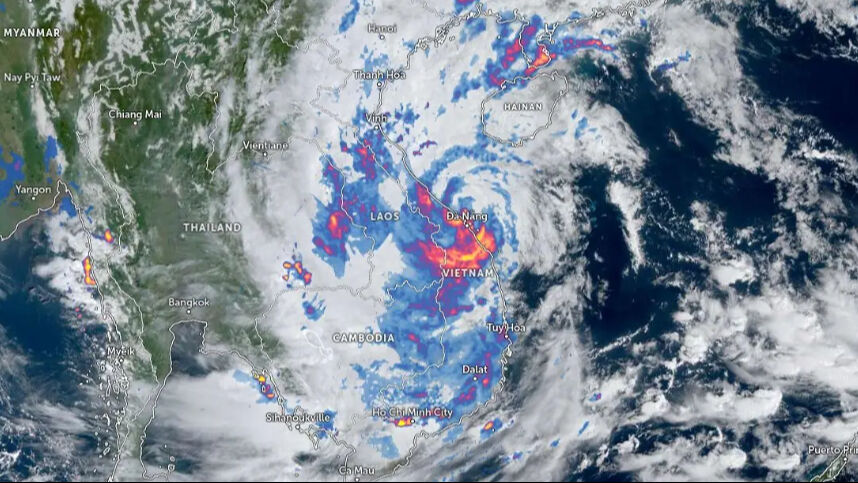 Trami Tropik Fırtınas Filipinler'e ölüm getirdi! Kent sular altında kaldı - 1. Resim
