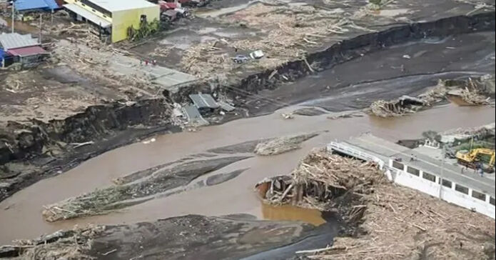 Trami Tropik Fırtınas Filipinler'e ölüm getirdi! Kent sular altında kaldı - 3. Resim