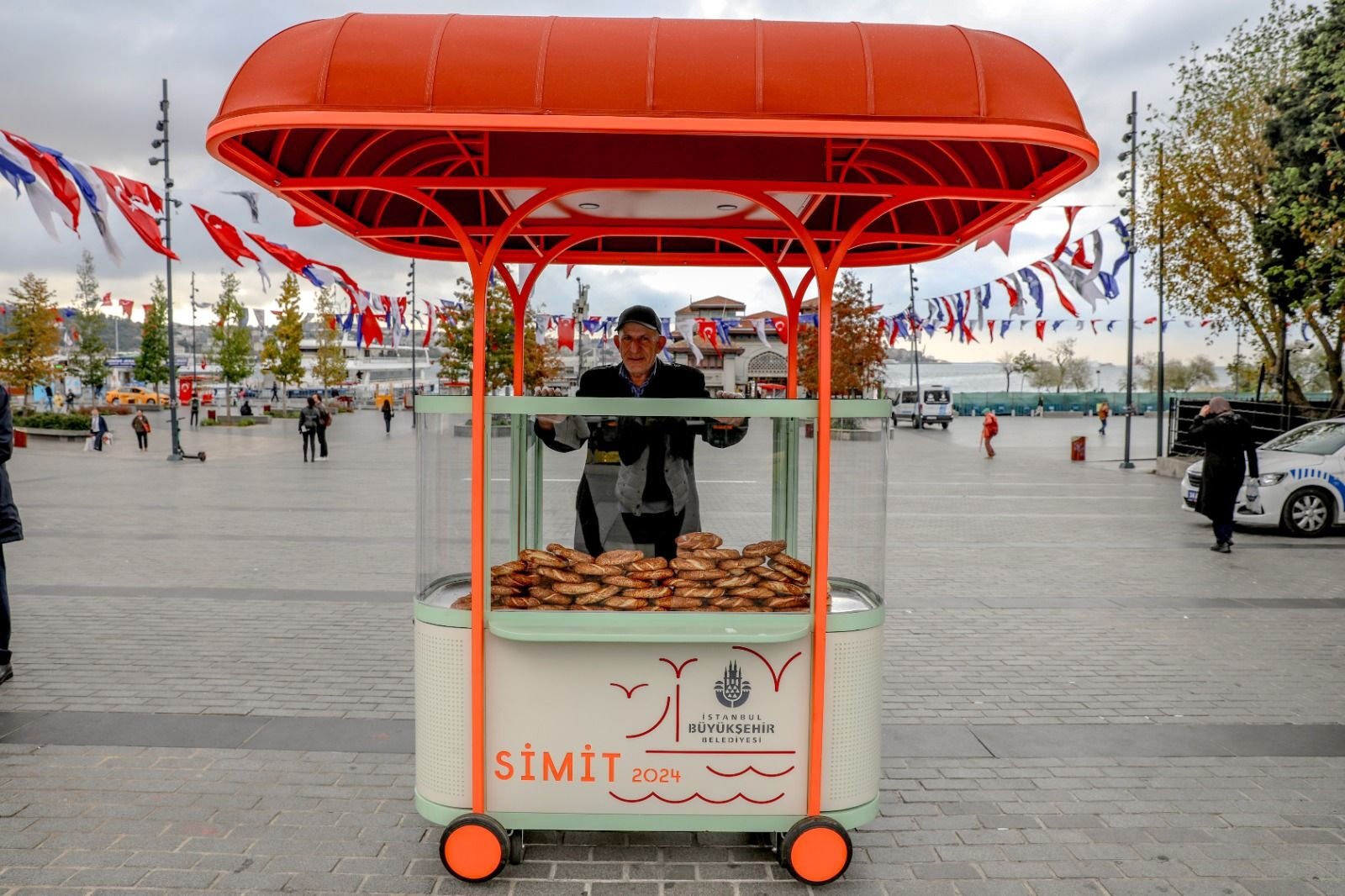 Yeni simit arabaları görücüye çıktı! Artık simitçiler böyle görünecek - 2. Resim