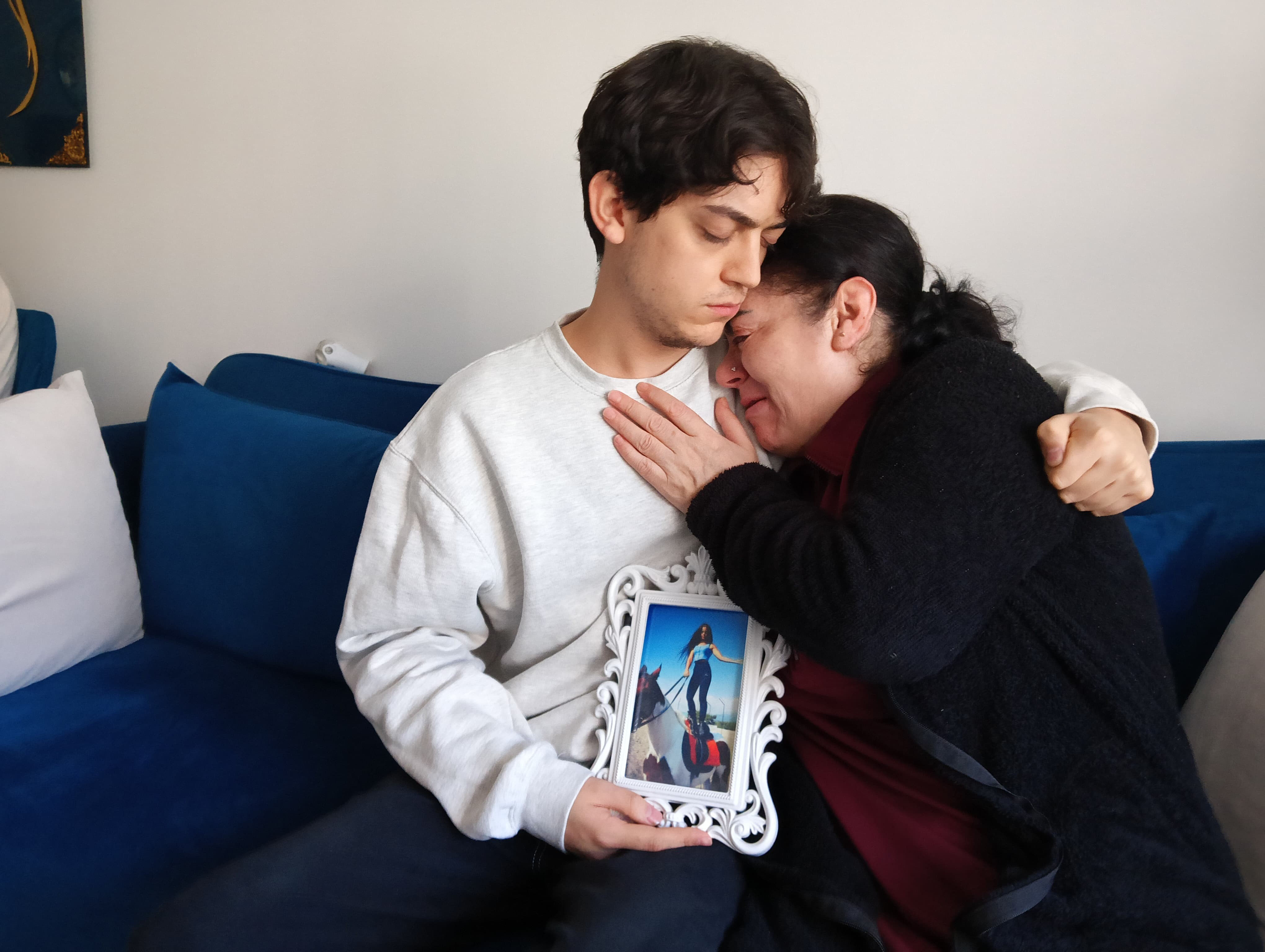 43. kattan düşen Semanur'un ölümünde sır perdesi! Ailesinden cinayet iddiası - 2. Resim