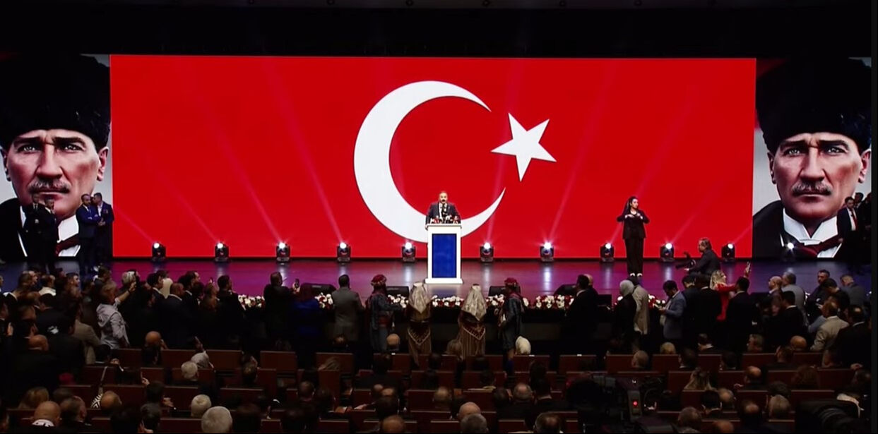 Anahtar Parti Tanıtım Toplantısı... Yavuz Ağıralioğlu: Memleketin sorunları çözümsüz değil - 1. Resim