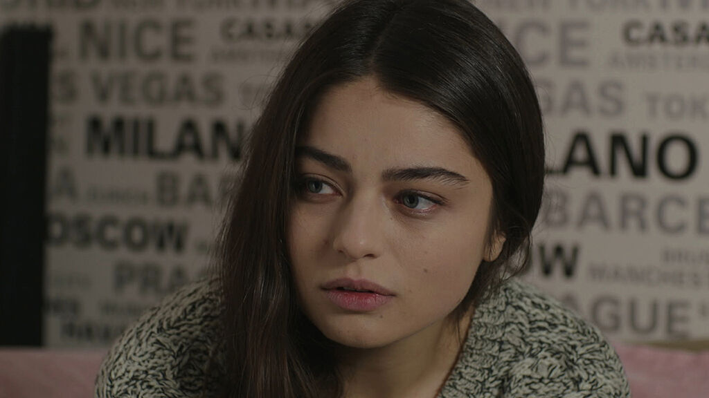 Ayça Ayşin Turan'dan 'Servetlik' anlaşma! Alacağı ücret dudak uçuklattı - 1. Resim