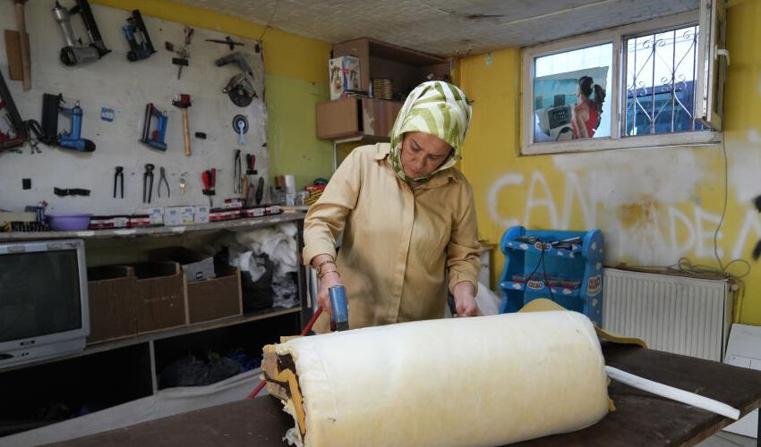 Eşinden devraldı, ‘yapamazsın’ diyenlere inat başardı! Şimdi ustasına taş çıkarıyor Eşinden devraldı, ‘yapamazsın’ diyenlere inat başardı! Şimdi ustasına taş çıkarıyor - 3. Resim