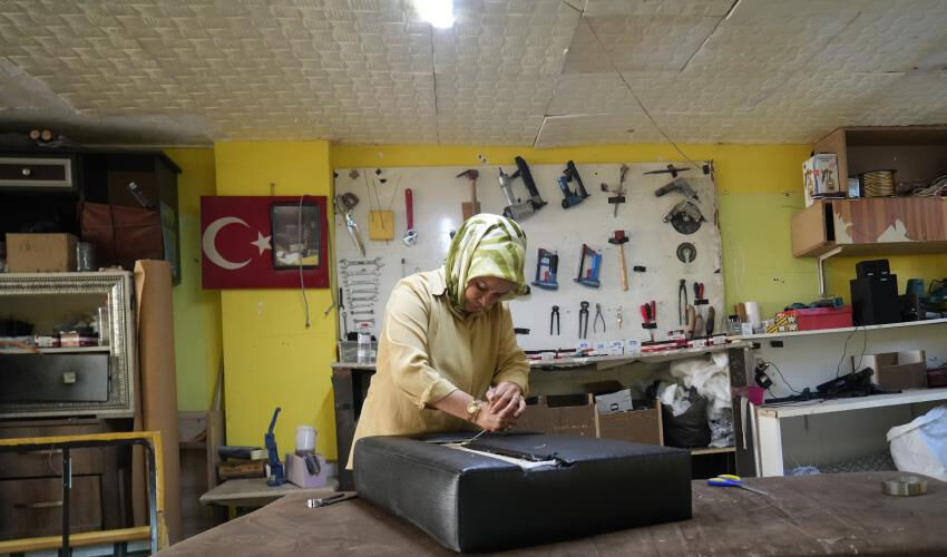 Eşinden devraldı, ‘yapamazsın’ diyenlere inat başardı! Şimdi ustasına taş çıkarıyor Eşinden devraldı, ‘yapamazsın’ diyenlere inat başardı! Şimdi ustasına taş çıkarıyor - 1. Resim