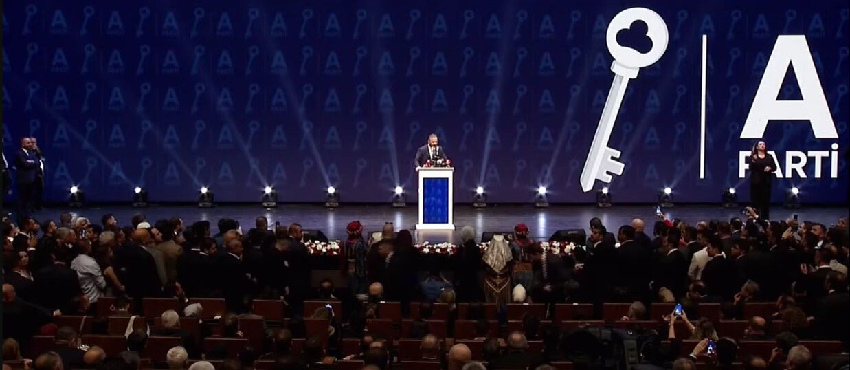 Partinin adının neden 'A Parti' olduğunu açıkladı! Yavuz Ağıralioğlu: Memleketin sorunları çözümsüz değil - 2. Resim