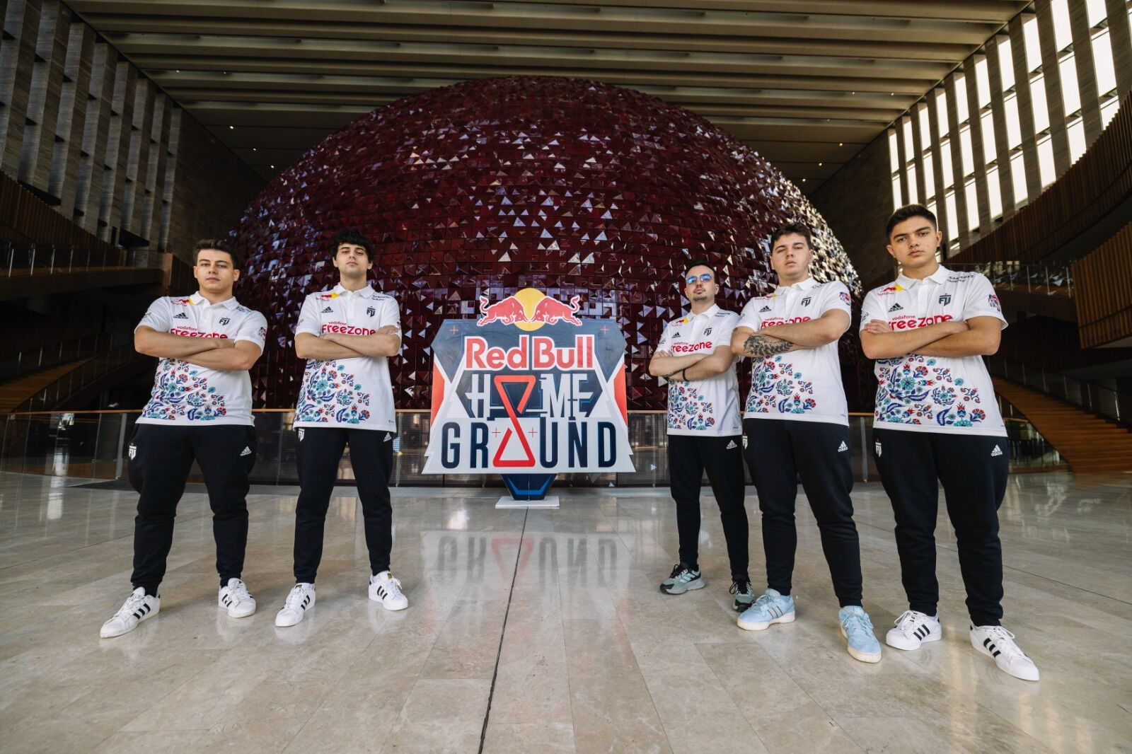 Red Bull Türkiye takımı FUT Esports’tan şampiyonluk geldi! Red Bull Türkiye takımı FUT Esports’tan şampiyonluk geldi! - 1. Resim