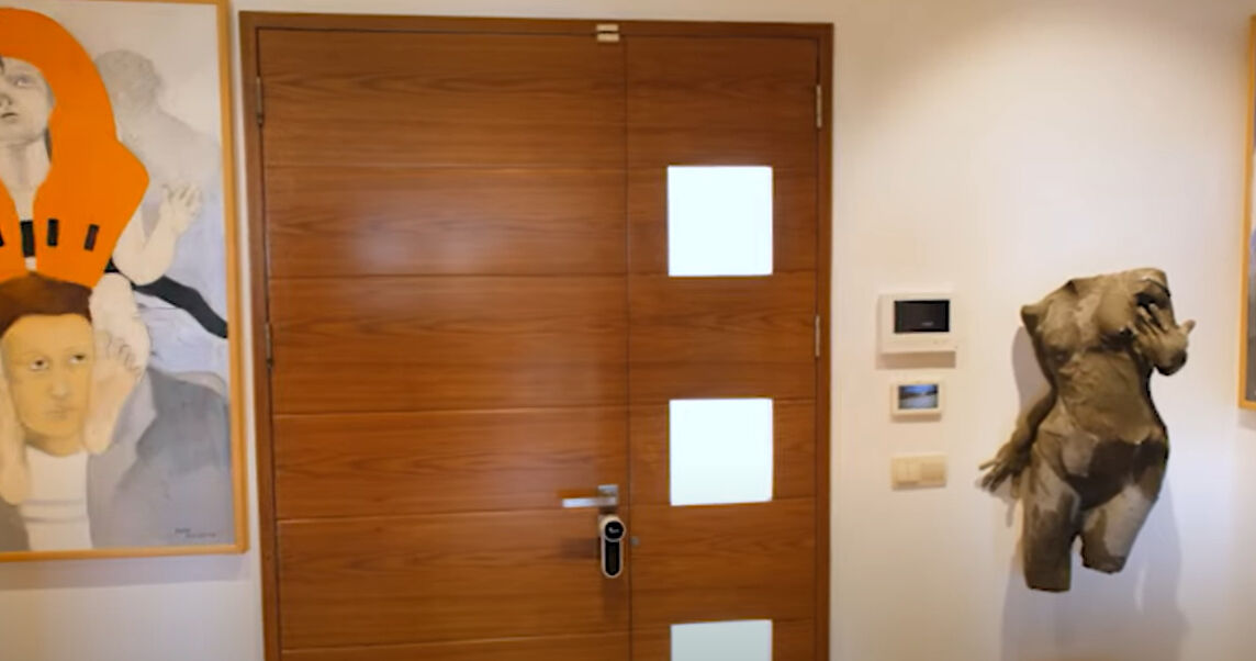 Volkan Demirel'in evi gündem oldu! Eşinin açıklamaları çok konuşuldu Volkan Demirel'in evi gündem oldu! Eşinin açıklamaları çok konuşuldu - 3. Resim