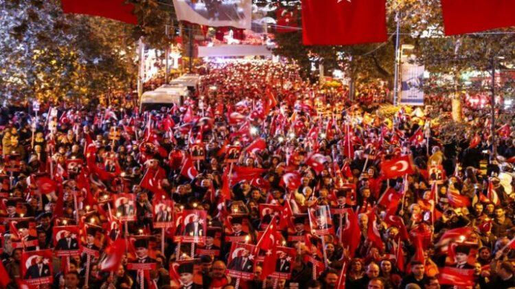 29 Ekim 2024 ücretsiz konser takvimi: İzmir 29 Ekim etkinliklikleri nerede? - 1. Resim