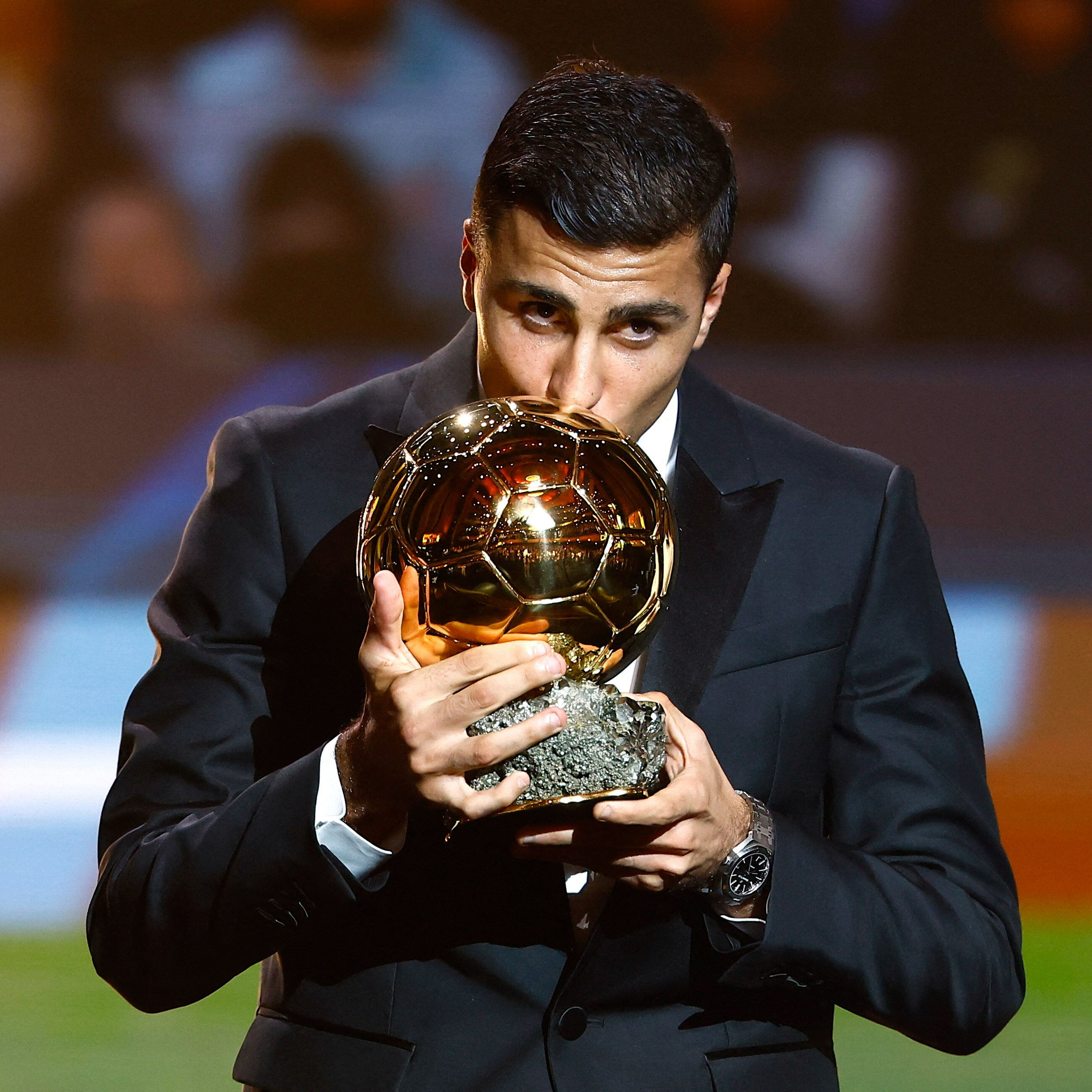 Ballon d'Or ödülünü Rodri kazandı! Yılın en iyileri belli oldu, Yamal ve Arda Güler damga vurdu Ballon d'Or ödülünü Rodri kazandı! Yılın en iyileri belli oldu, Yamal ve Arda Güler damga vurdu - 1. Resim