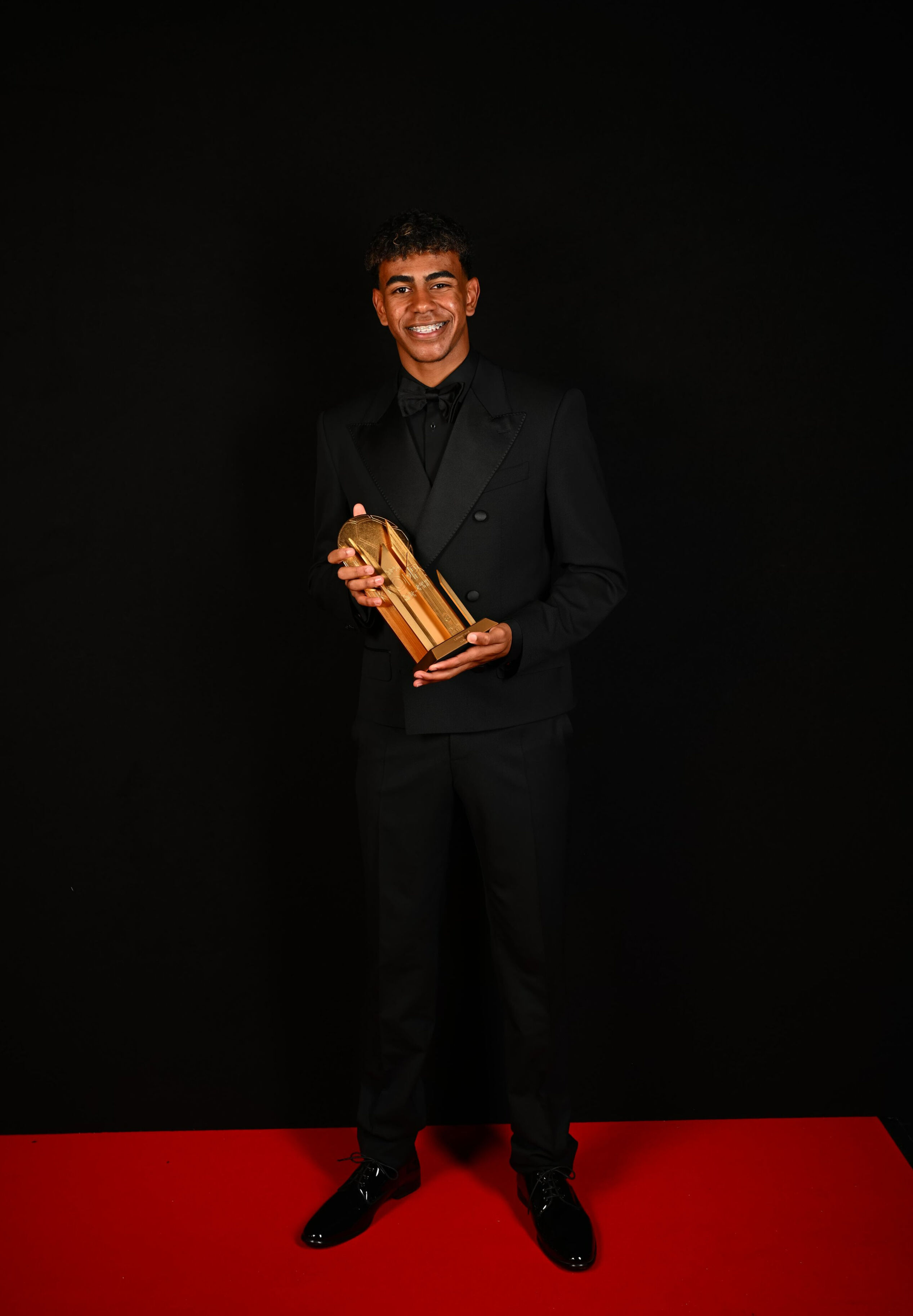 Ballon d'Or ödülünü Rodri kazandı! Yılın en iyileri belli oldu, Yamal ve Arda Güler damga vurdu Ballon d'Or ödülünü Rodri kazandı! Yılın en iyileri belli oldu, Yamal ve Arda Güler damga vurdu - 5. Resim