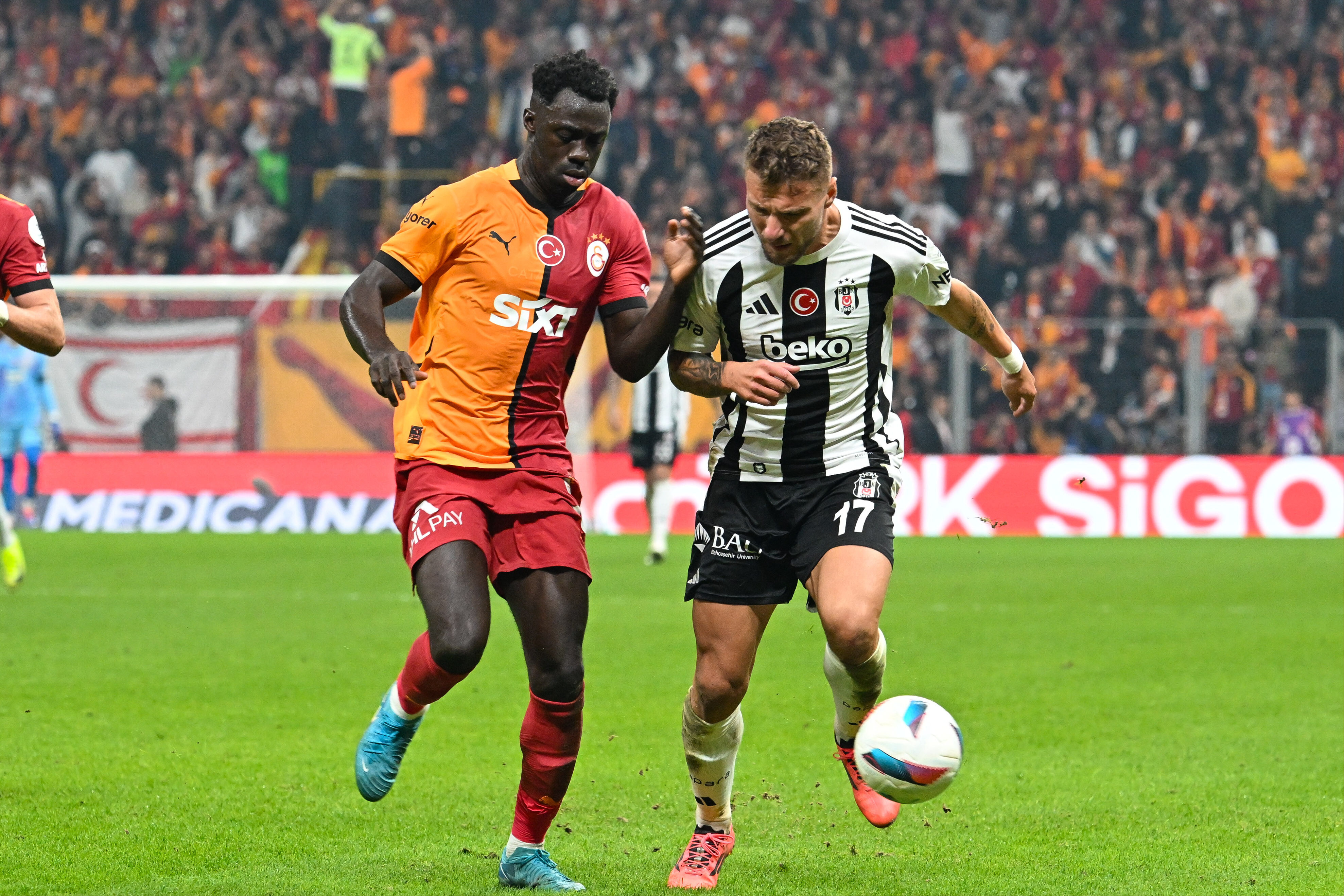 Beşiktaş'tan Galatasaray derbisi sonrası çok sert açıklama!  Beşiktaş'tan Galatasaray derbisi sonrası çok sert açıklama!