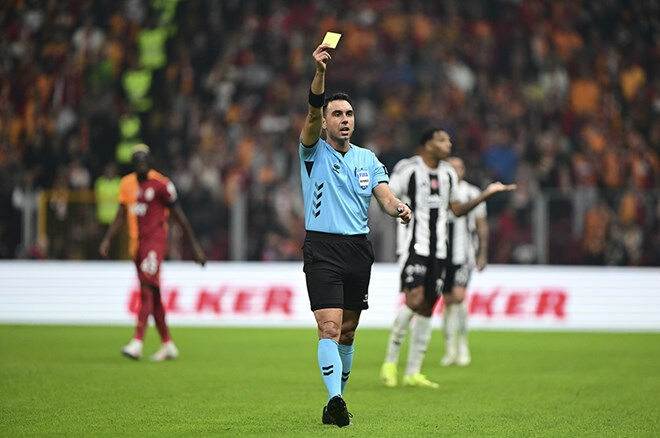 Beşiktaş'tan Galatasaray derbisi sonrası çok sert açıklama!  Beşiktaş'tan Galatasaray derbisi sonrası çok sert açıklama!