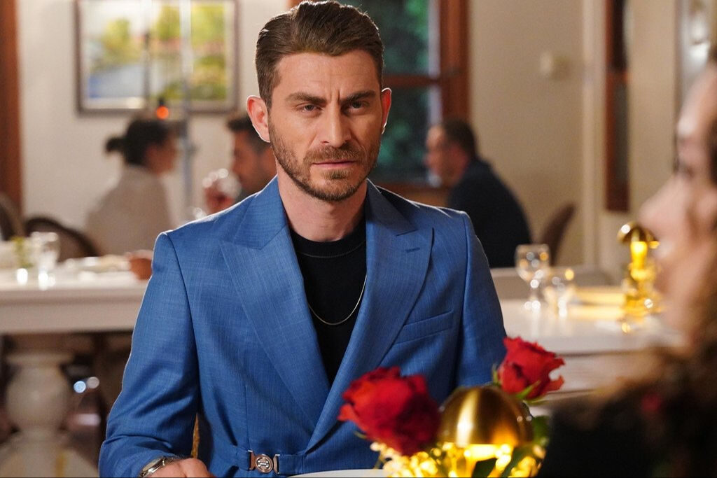 Bir Gece Masalı’nın Selim’i Eren Vurdem kaç yaşında, aslen nereli?  - 1. Resim