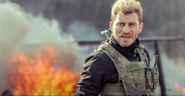 Bir Gece Masalı’nın Selim’i Eren Vurdem kaç yaşında, aslen nereli?  - 3. Resim