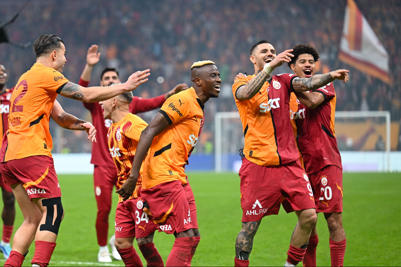 Galatasaray-Beşiktaş maçı İtalyan basınında! 