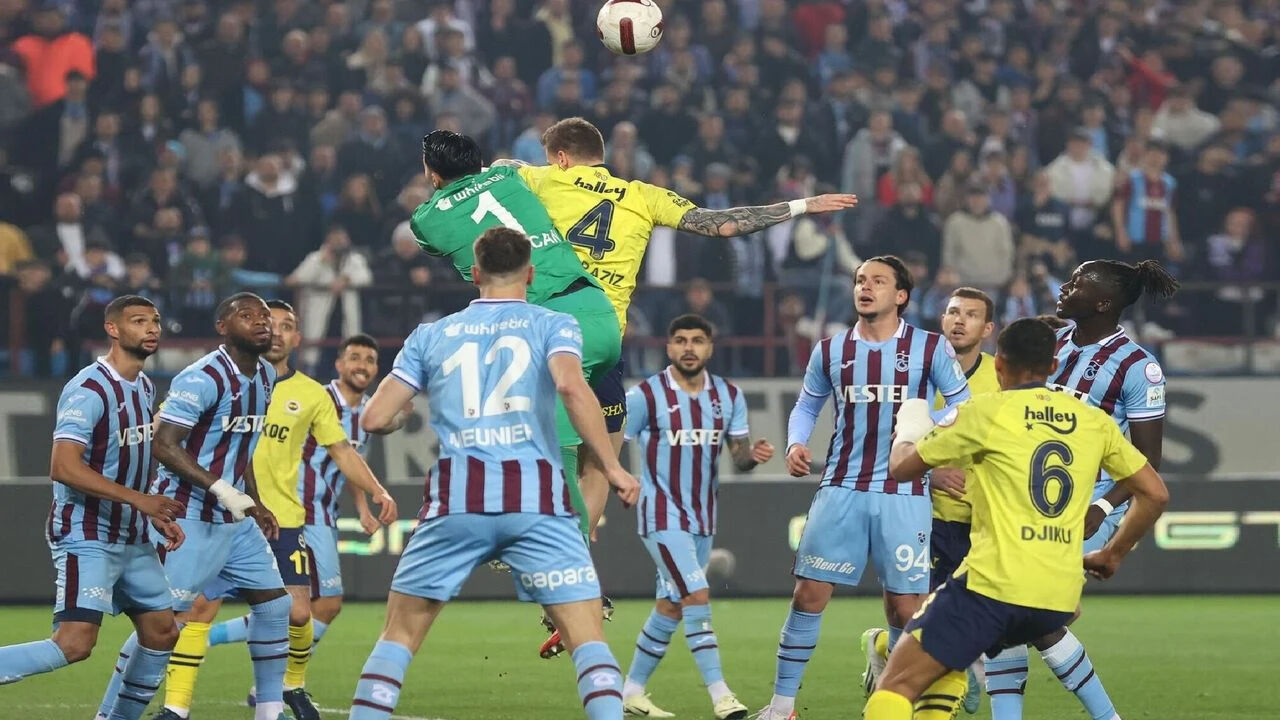 Sonraki derbiye günler kaldı! Trabzonspor - Fenerbahçe maçı ne zaman? - 2. Resim
