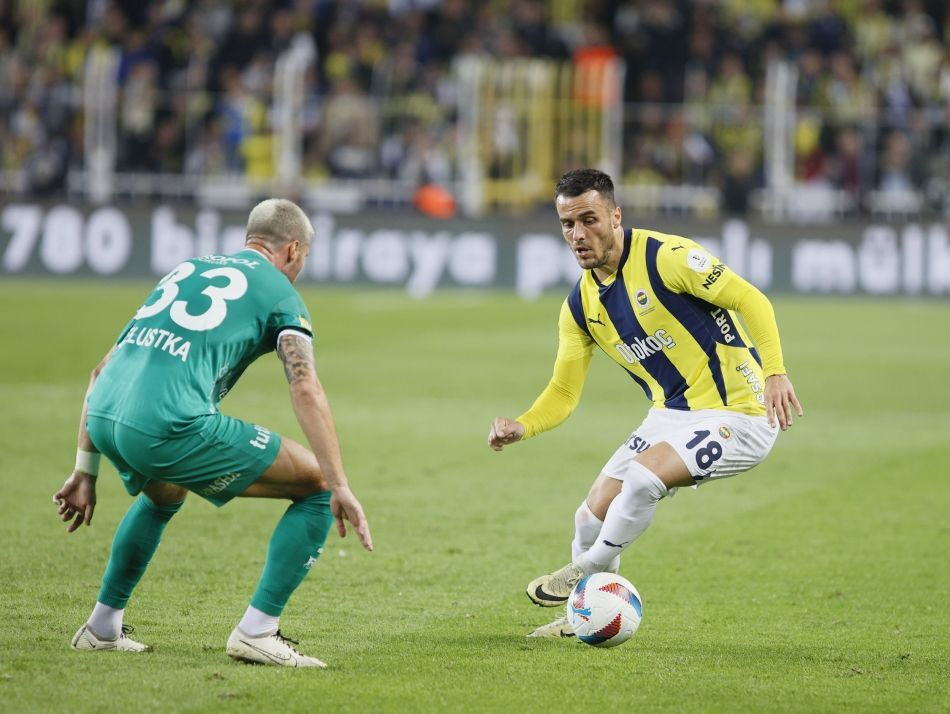 Süper Lig ekibinde şok ayrılık! Teknik direktör İsmet Taşdemir'in sözleşmesi feshedildi Süper Lig ekibinde şok ayrılık! Teknik direktör İsmet Taşdemir'in sözleşmesi feshedildi - 1. Resim