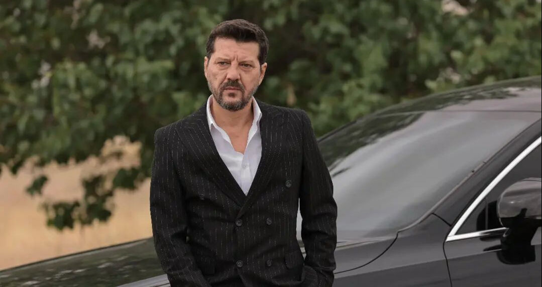 53 yaşında baba olmaya hazırlanan İlker Aksum bebeğin cinsiyetini açıkladı - 3. Resim